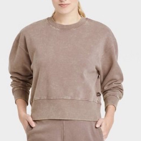 JoyLab Sweaters Nwt Joy Lab Crewneck Sweater Light Brown Poshmark
